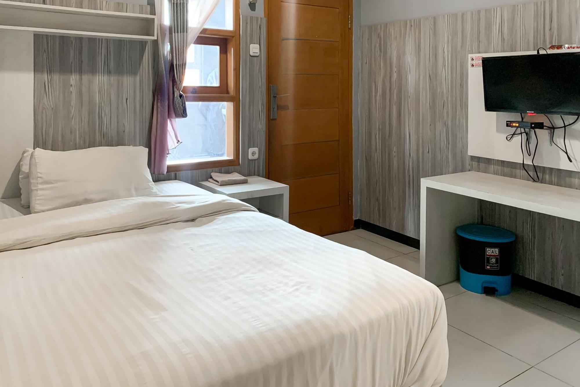 Karins Guesthouse Syariah Redpartner Bandung Kültér fotó